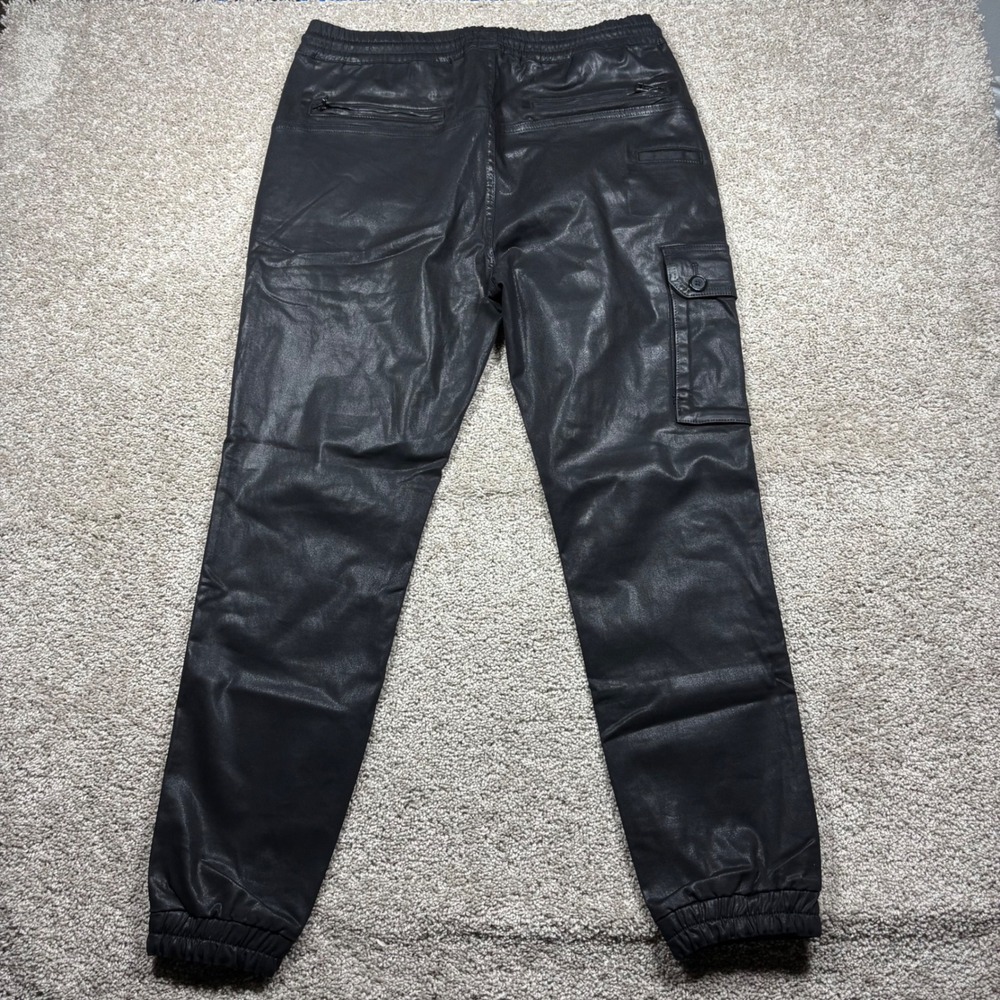 Joes Jeans Kinetic Cargo Jogger Mens Large Black Coated Slim Tapered GX1CSJ8420